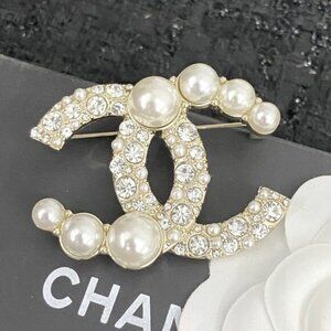 🎁Chanel 🎁Double C 🎁Pearl Brooch🎁